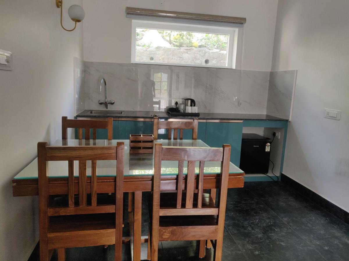The Periwinkle Homestay Bhīm Tāl Zewnętrze zdjęcie
