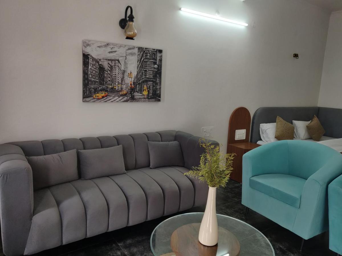 The Periwinkle Homestay Bhīm Tāl Zewnętrze zdjęcie